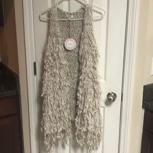 Umgee Shaggy Chunky Fringe Vest